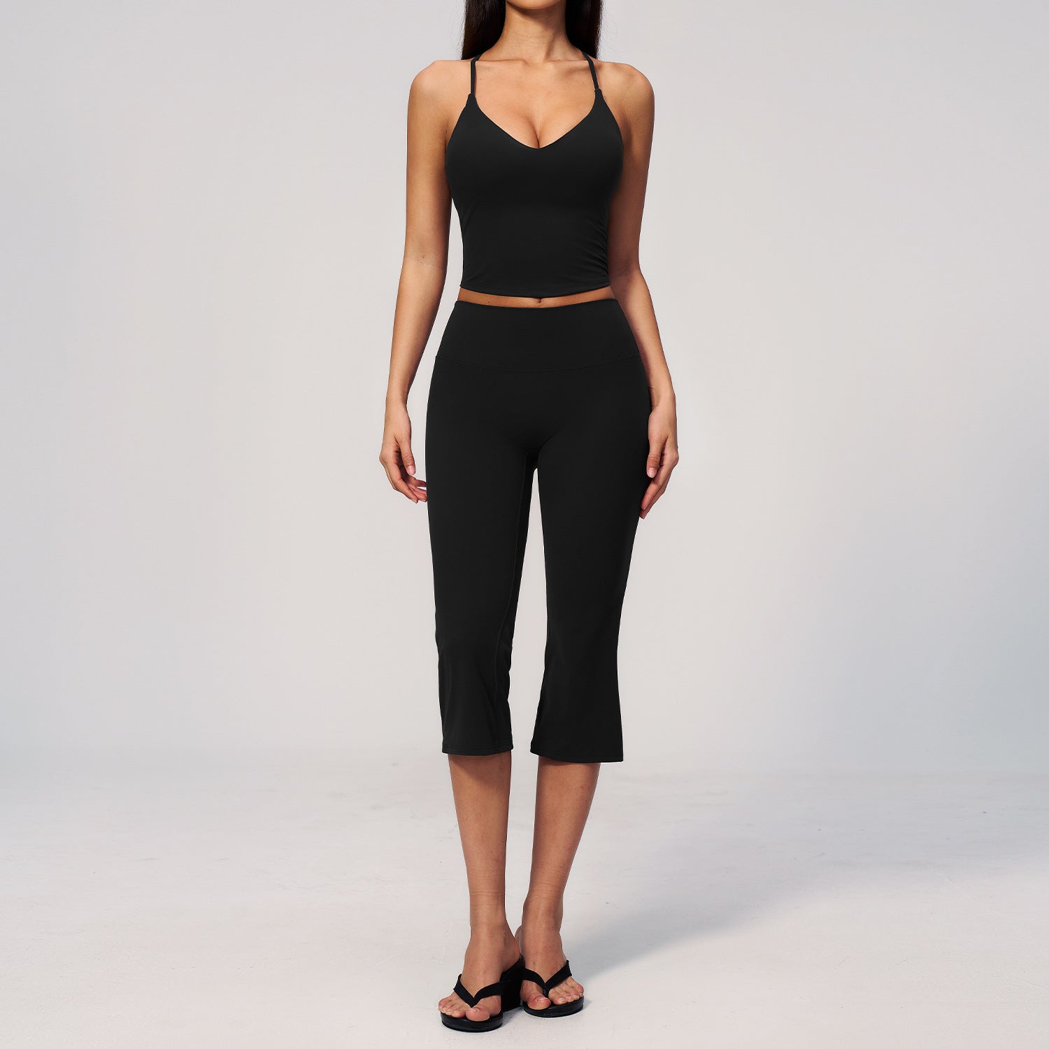 Signature Sculpt Capri Set