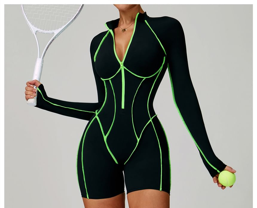 Long sleeved zipper short sportwear