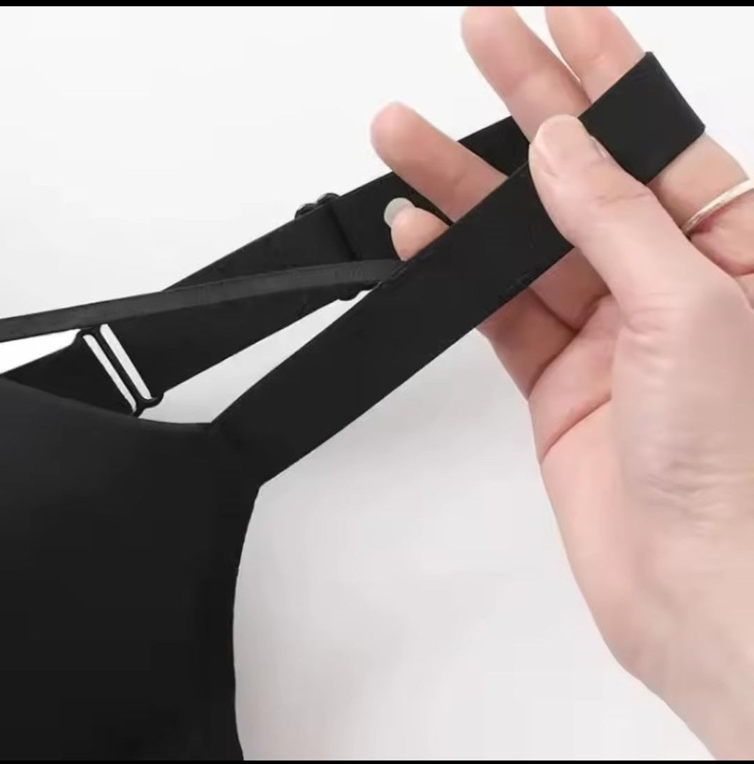 Full coverage push-up  bra with multiple straps