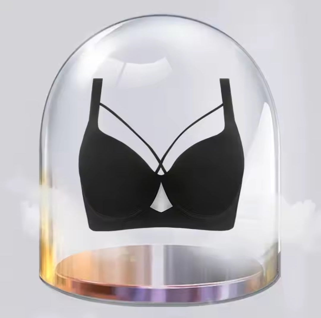 Full coverage push-up  bra with multiple straps