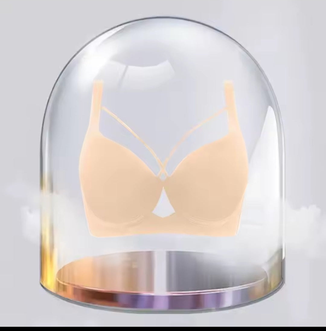 Full coverage push-up  bra with multiple straps