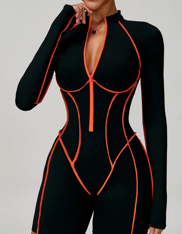 Long sleeved zipper short sportwear